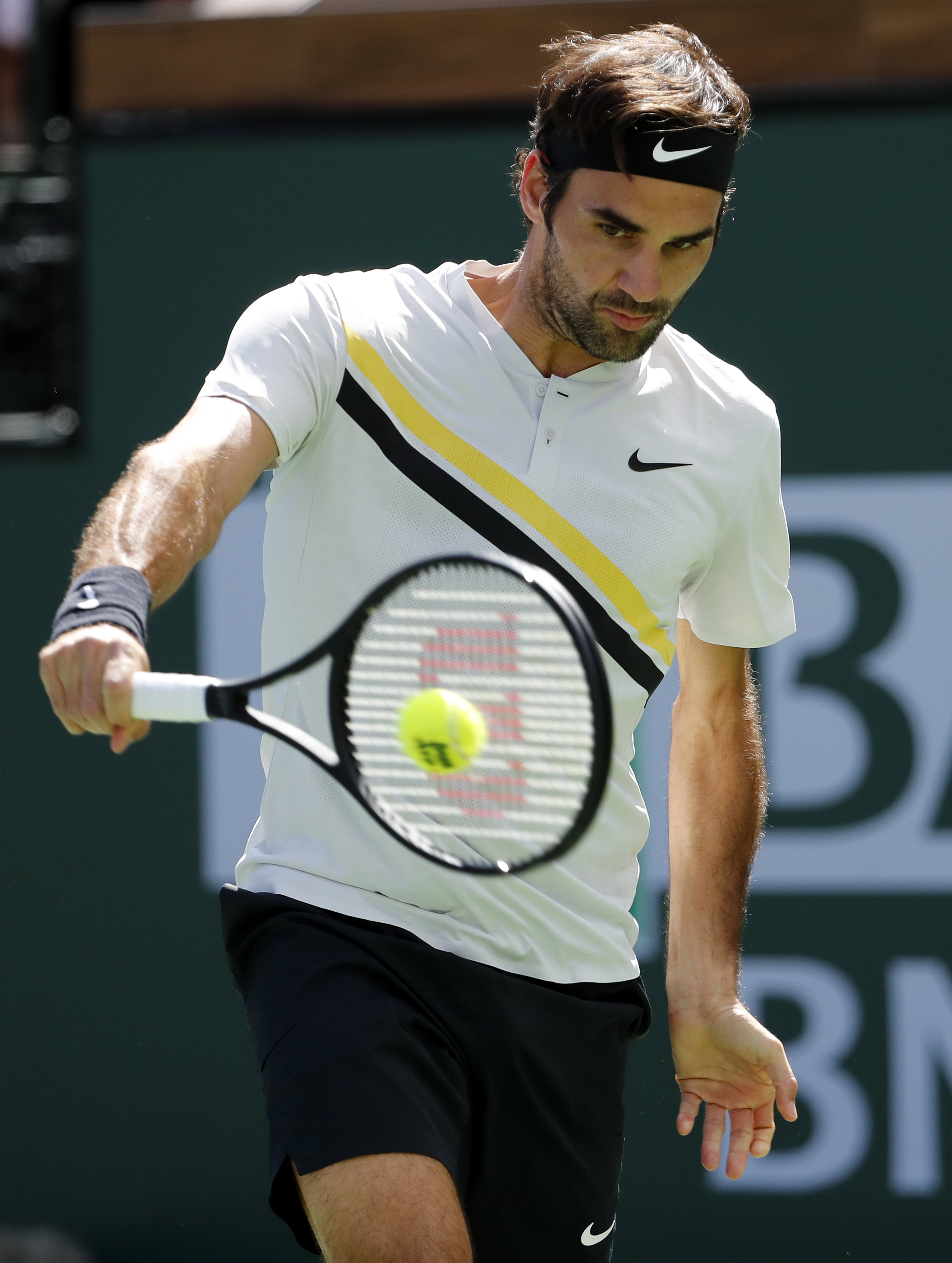 雷速-包含费德勒连续十五场比赛得分超过回归赛场，利物浦挑战极限！的词条