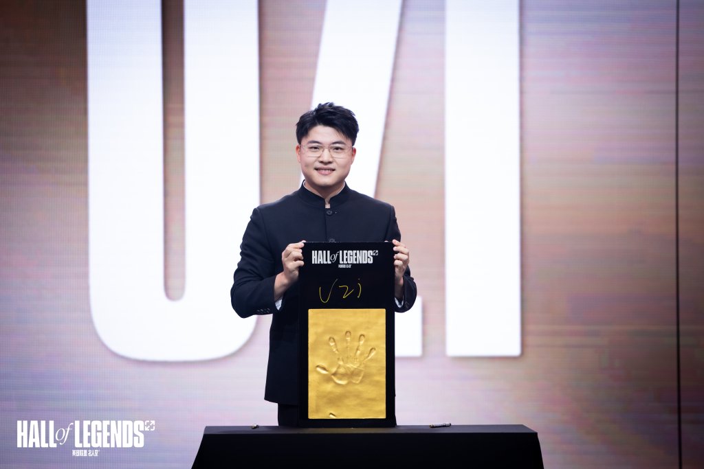 雷速体育-关于Uzi回归赛场，精彩发挥首场状态亮眼，DWG观众沸腾！的信息