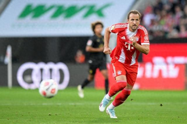 雷速-凯恩回归赛场，出色防守首场状态亮眼，尤文图斯观众沸腾！的简单介绍